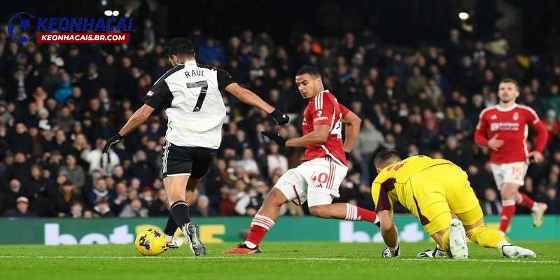 Soi kèo Fulham vs Nottingham