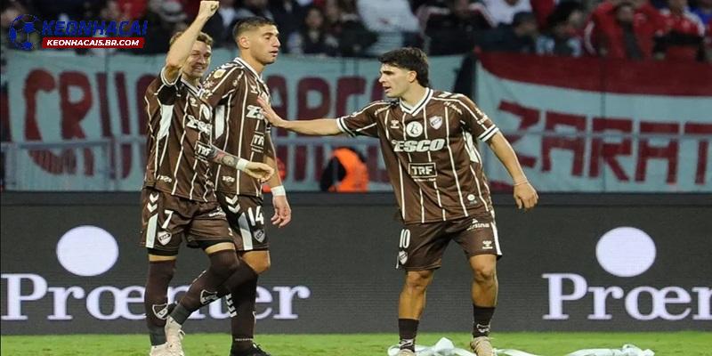 Soi kèo Platense vs Corinthians