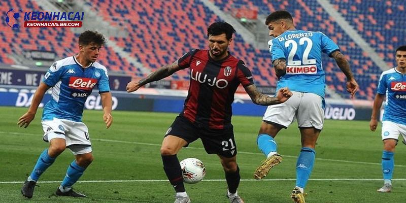 Soi kèo Napoli vs Bologna