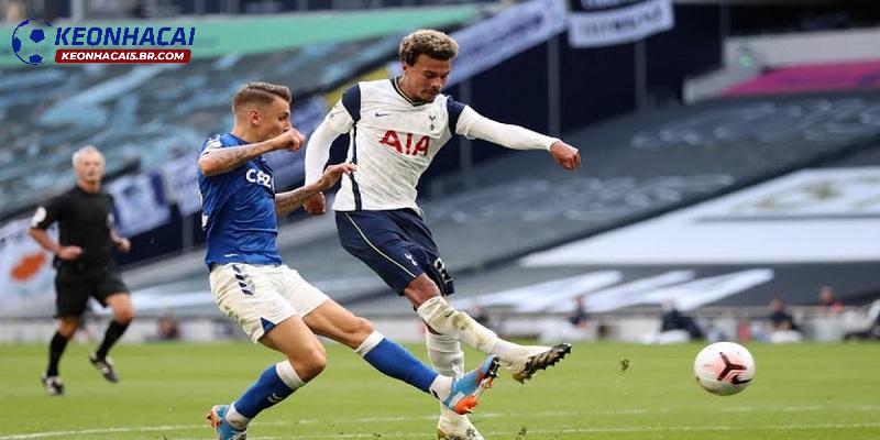 Soi kèo Tottenham vs Everton